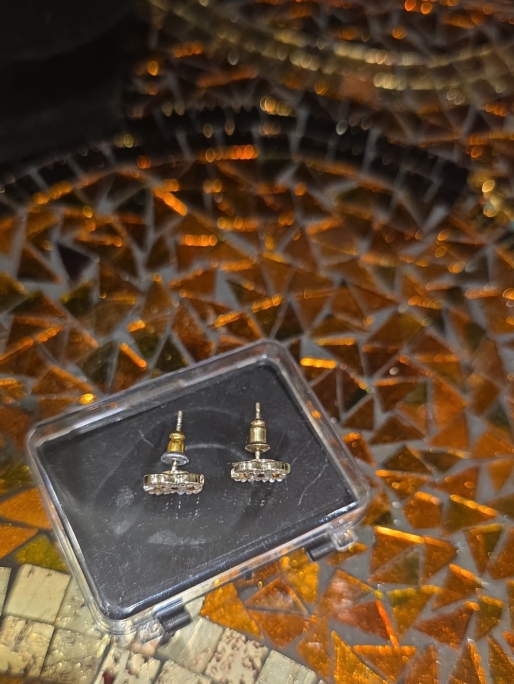 Fashion Jewelry gold and clear crystal stud earrings